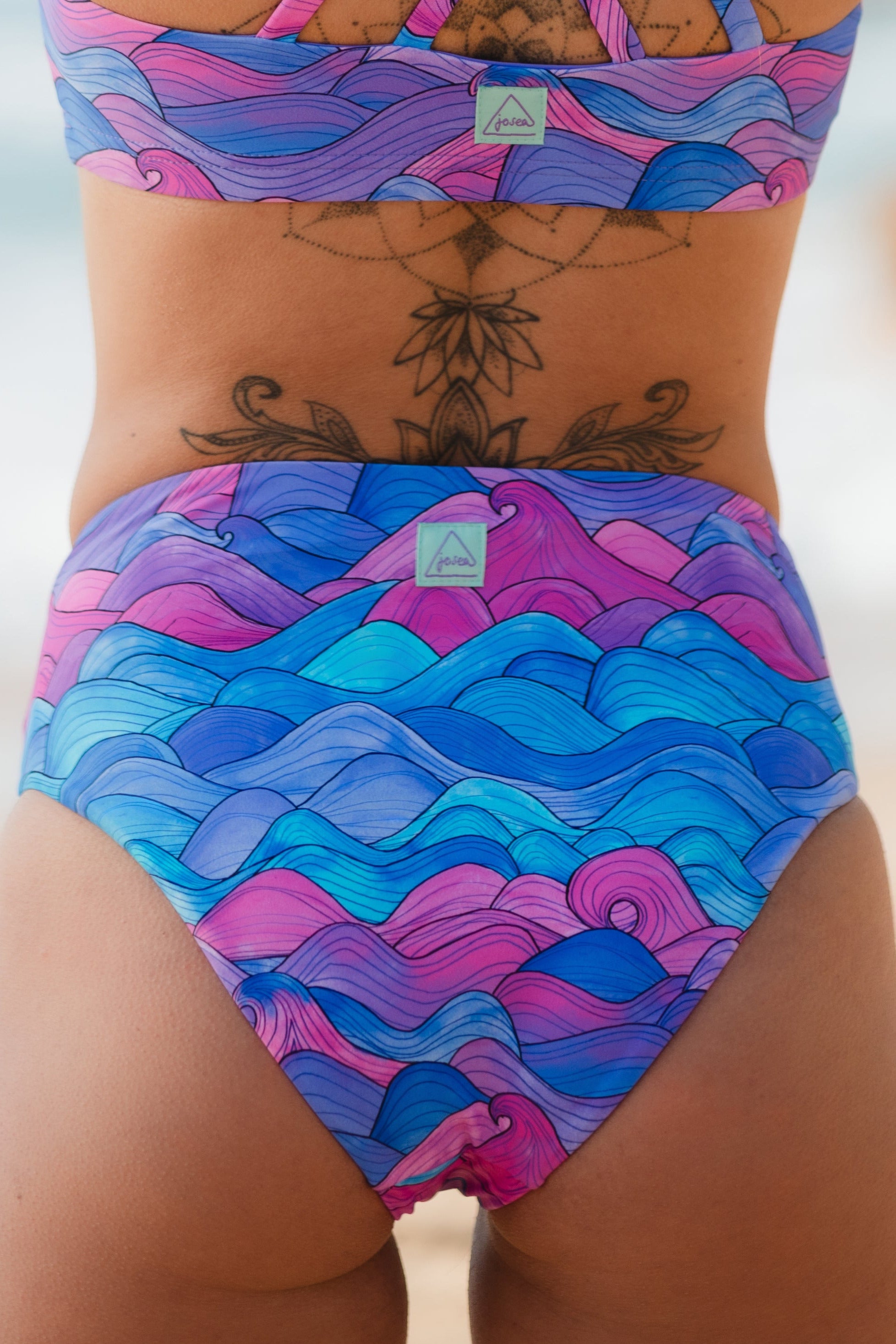 Junta Bikini Hose - purple waves